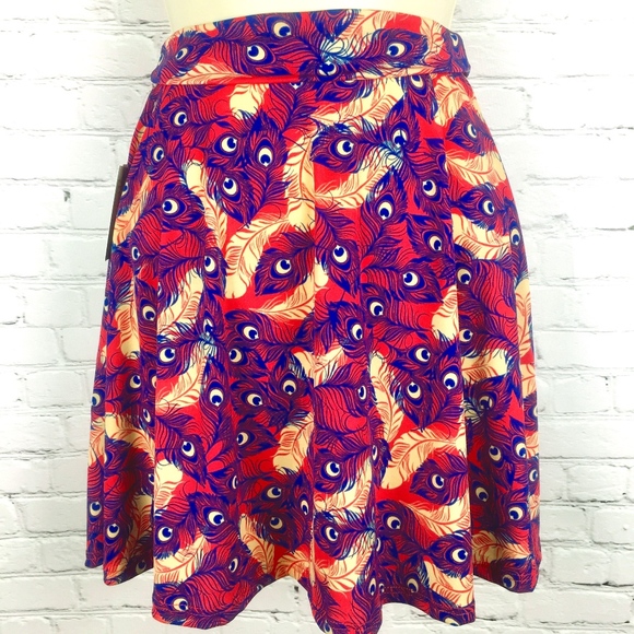 SOFT Feather print circle skirt in vibrant colors - Picture 1 of 8